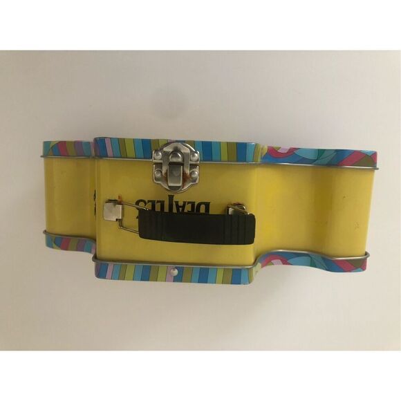 The Beatles Yellow Submarine Metal Lunchbox - Picture 3 of 6